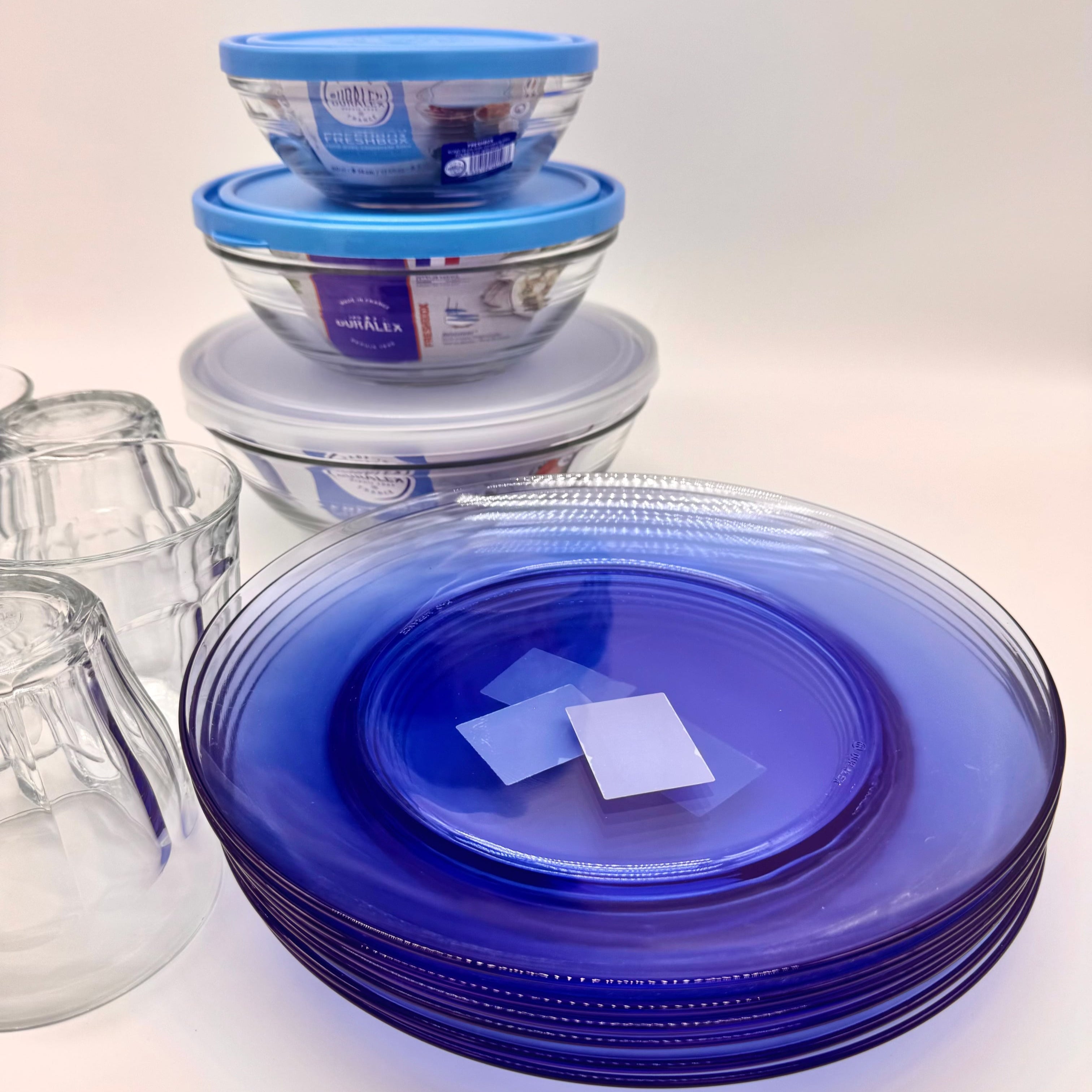 Kit étudiant classique Duralex contenant 6 verres Picardie transparents 50cl, 3 freshbox et 6 assiettes lys couleur marine