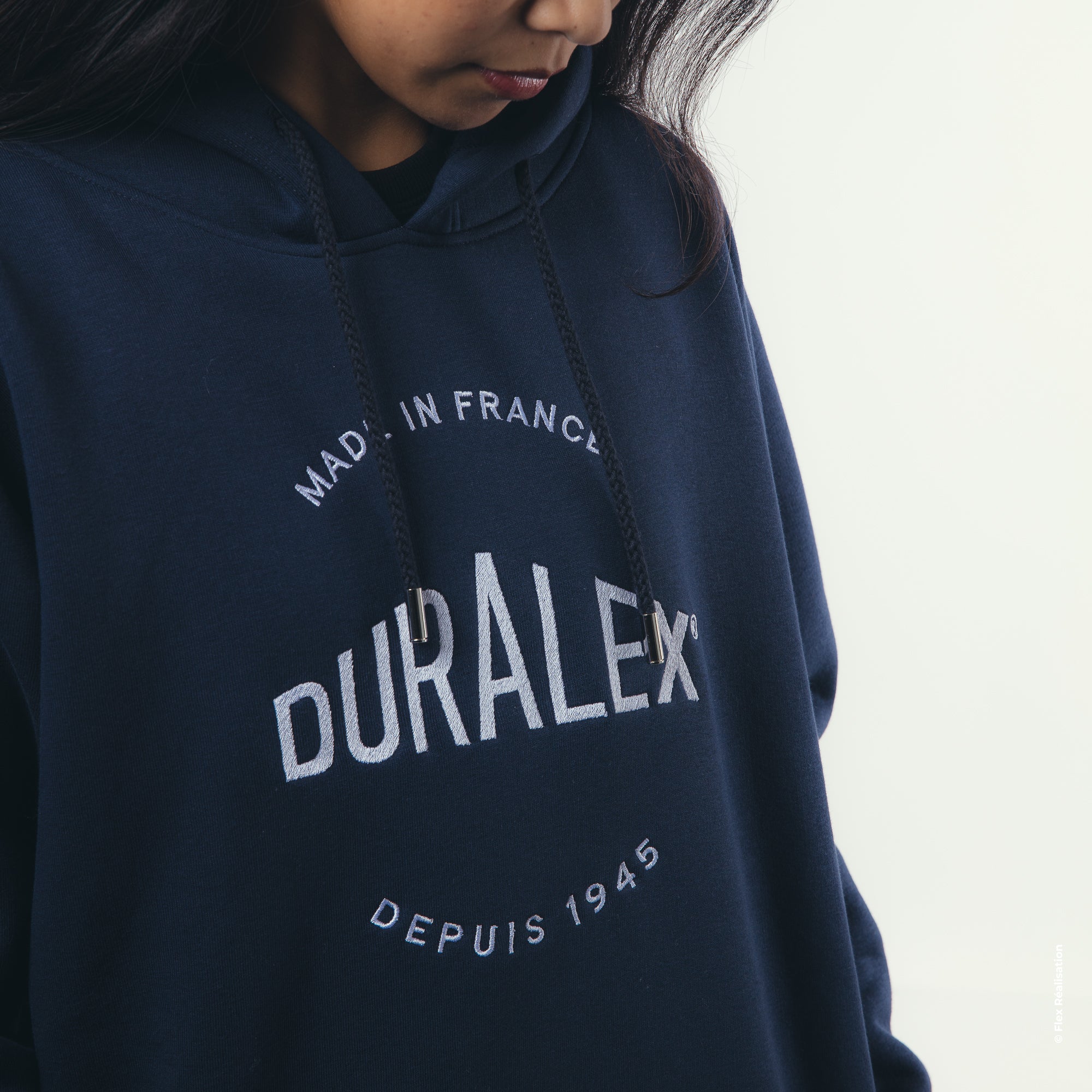 Sudadera blanca - Bordado Duralex azul - Talla S (Copia)